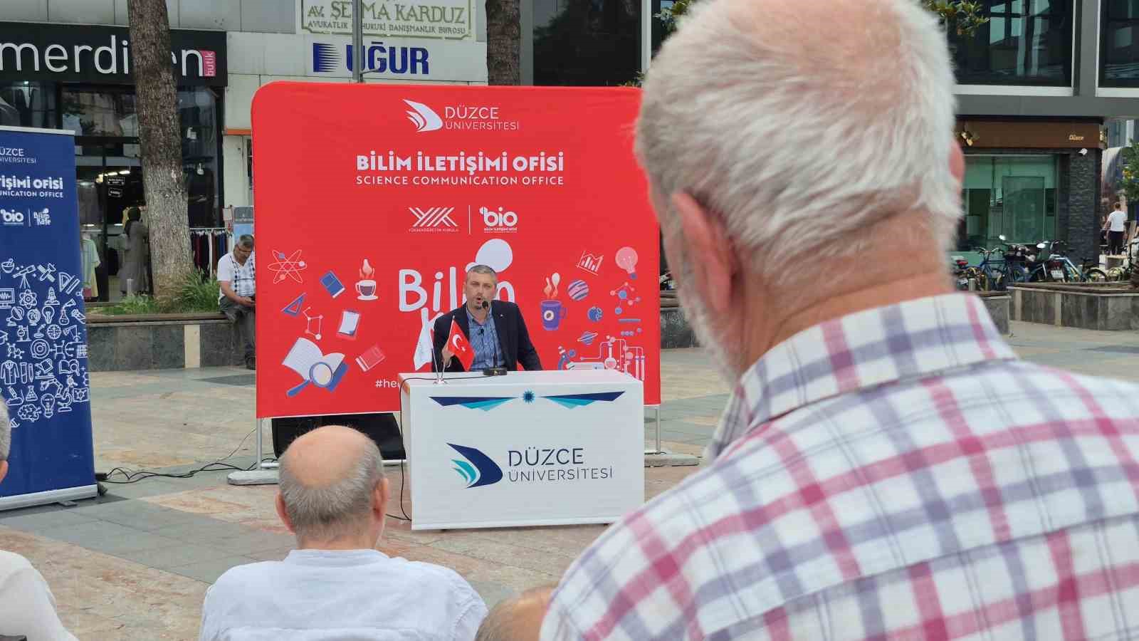 Üroloji Doktoru, cami önünde prostat hastalıklarını anlattı 5 uroloji doktoru cami onunde prostat hastaliklarini anlatti 1 hfyXDQ4z