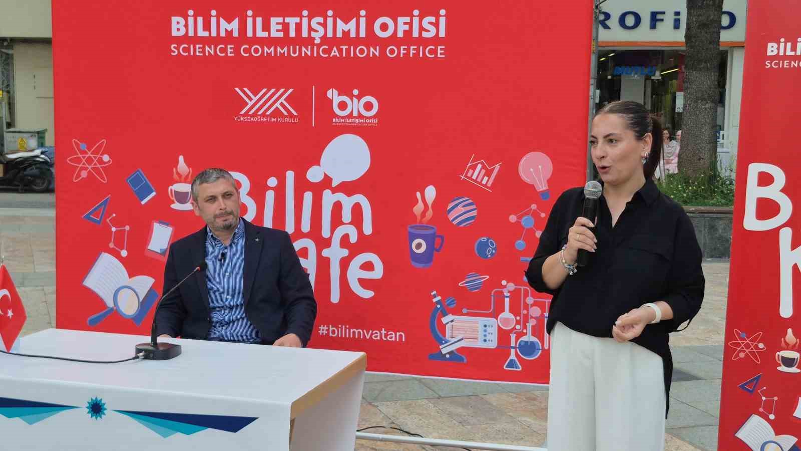 Üroloji Doktoru, cami önünde prostat hastalıklarını anlattı 7 uroloji doktoru cami onunde prostat hastaliklarini anlatti 3 7yAVYhcp