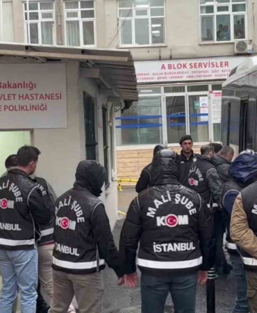 usak-belediye-baskani-yalim-adliyeye-sevk-edildi-nsn91GXa.jpg