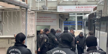 usak-belediyesine-yonelik-operasyonda-gozaltina-alinan-supheliler-adliyeye-sevk-edildi-g3m1ArvM.jpg