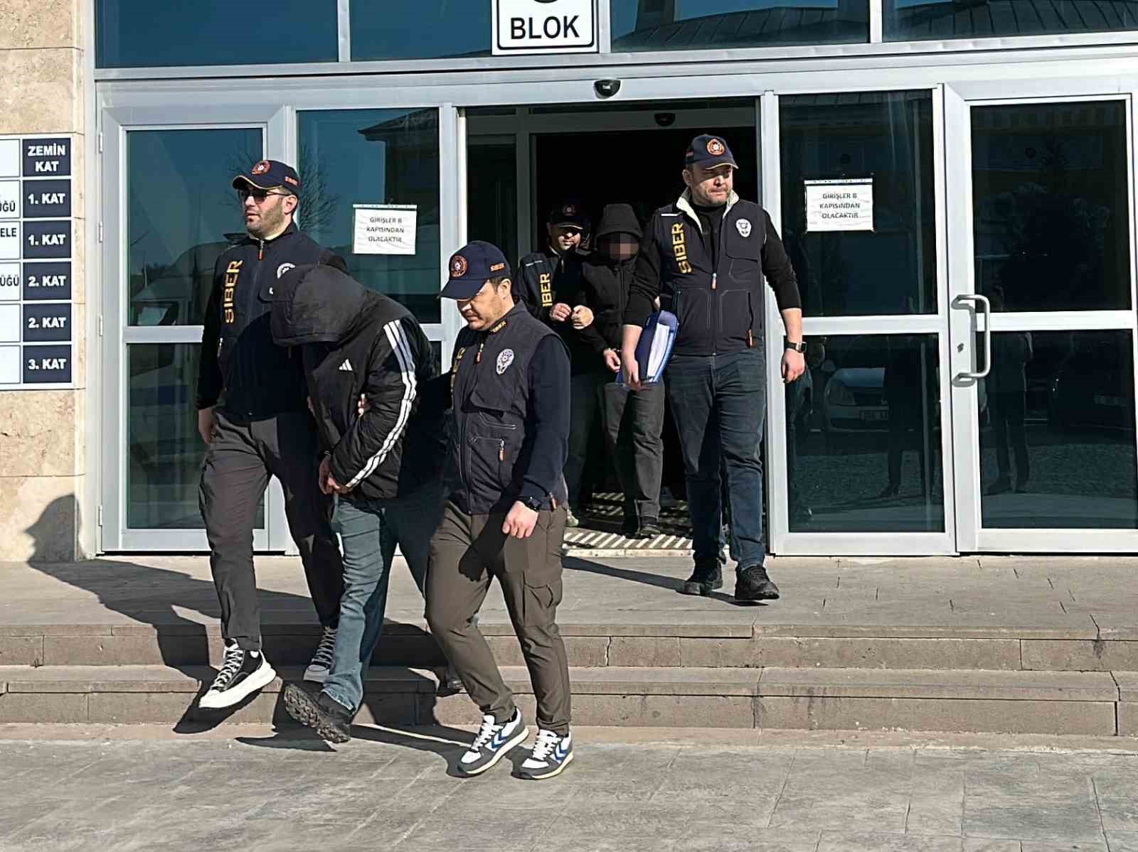 usak merkezli 5 ilde dolandiricilik ve yasa disi bahis operasyonu 12 tutuklama 4