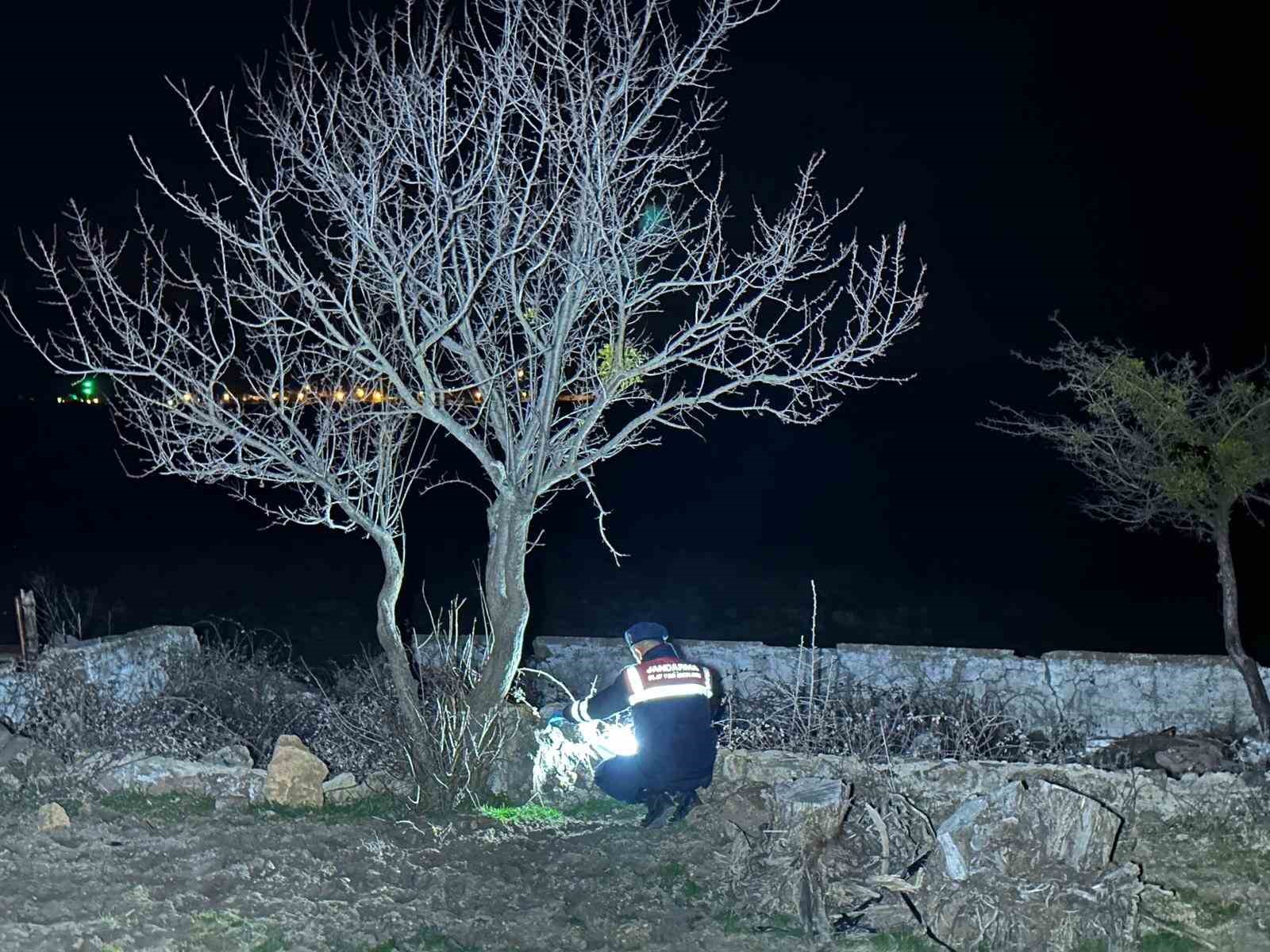 usakta av tufegi ile vurulan kisi hayatini kaybetti 4 A1566cQs