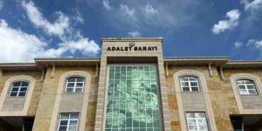 usakta-babasi-babaannesi-ve-komsusunu-bicaklayan-supheli-tutuklandi-RutygnB5.jpg