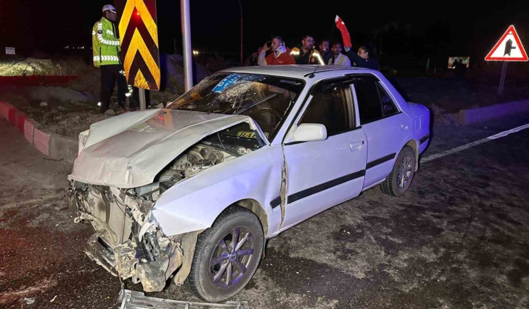 usakta-iki-arac-carpisti-1i-bebek-10-yarali-ngVWKDNf.jpg