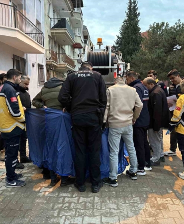 usakta-kanalizasyonda-bulunan-ceninin-kime-ait-oldugunu-polis-cozdu-LuZkKj3w.jpg