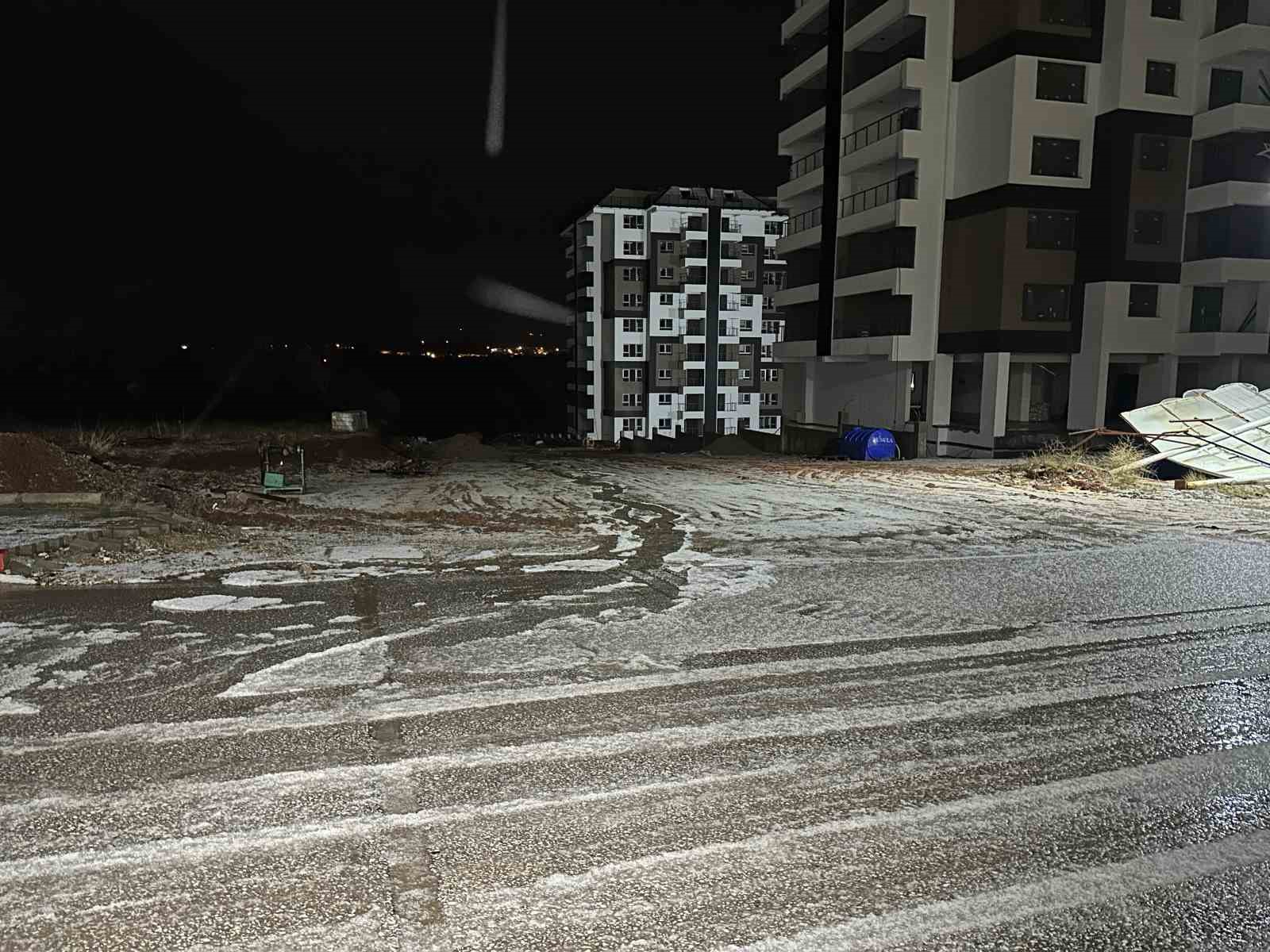 usakta saganak yagis sonrasi dolu etkili oldu 4