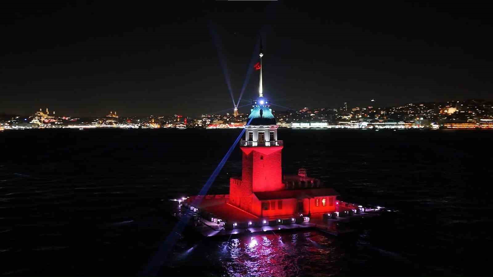 uskudar kiz kulesinde yilbasina ozel isik sovu mest etti 2 FIV6GTIi