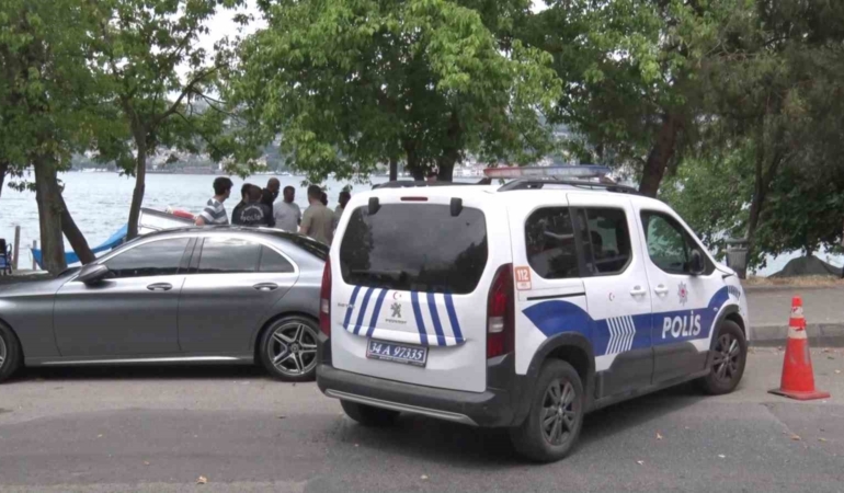 uskudarda-denizde-ceset-bulundu-39SJyzza.jpg