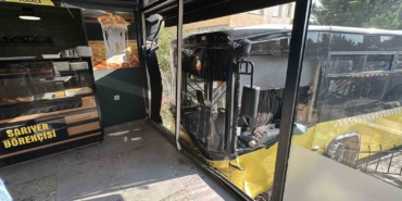 uskudarda-iett-otobusu-borekciye-daldi-4-yarali-sV2nTAeZ.jpg