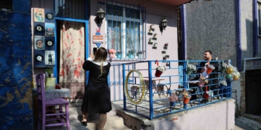 uskudardaki-90lar-evi-ziyaretcilerini-zamanda-yolculuga-cikariyor-N1TkYSyy.jpg