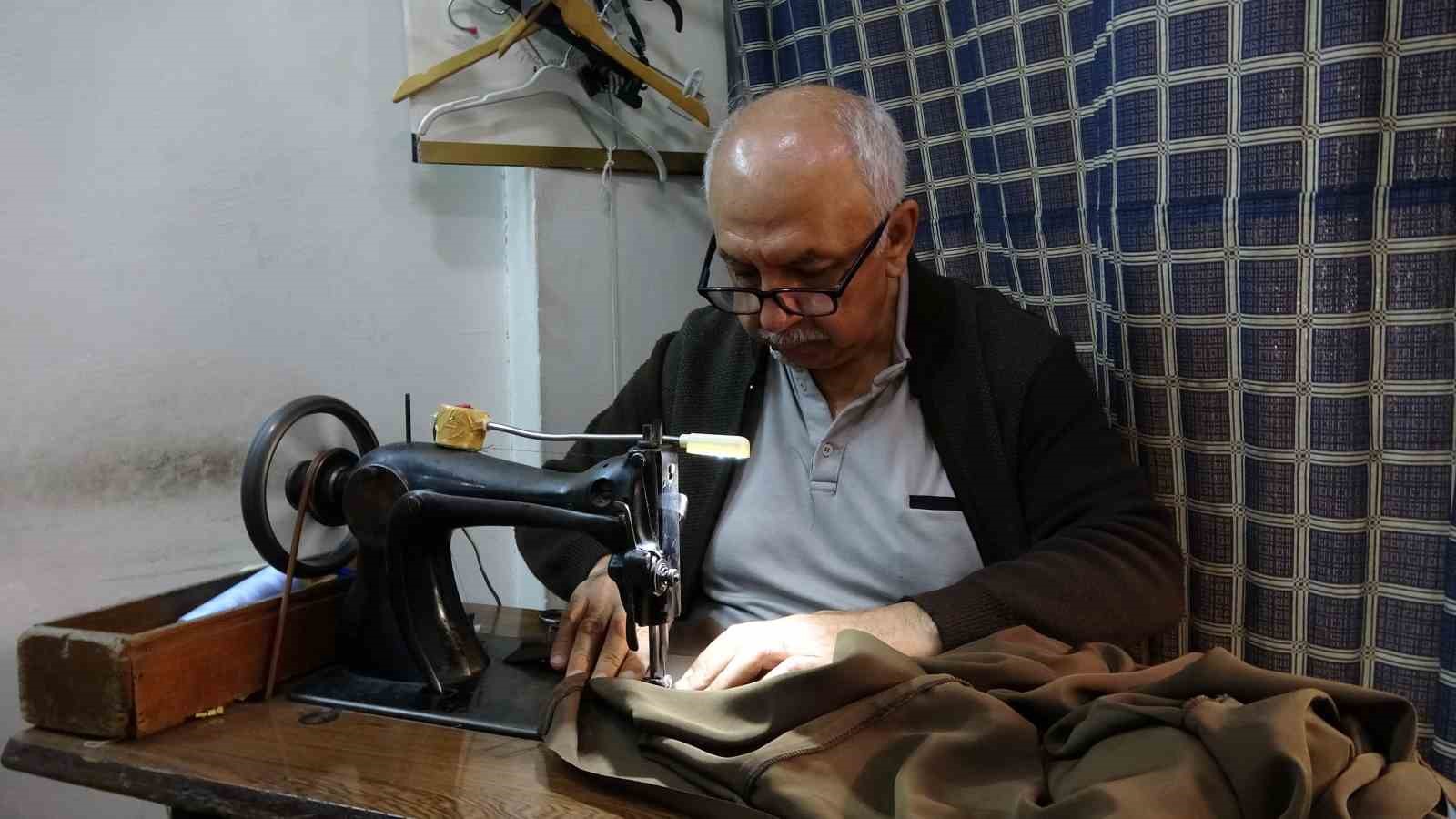 ustasinin emaneti 75 yillik makineyle 50 yildir terzilik yapiyor 3 V1Vcn7gM