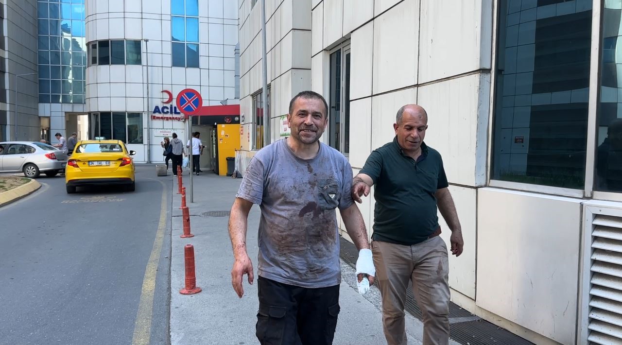 ustu kan icinde kalan acemi kasap sadece bicak kaydi ciddi bir sey yok 0 l4OiCp1j