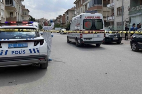 uvey-annesi-ile-kiz-kardesinin-bogazini-keserek-oldurdu-lrdl8yqp.jpg