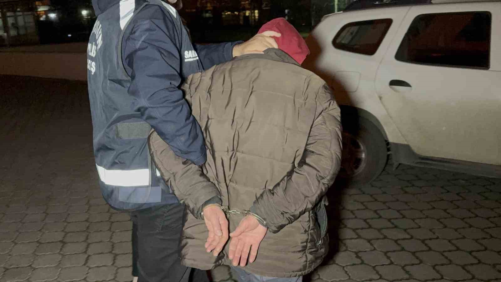 uvey oglunu olduren sahis tutuklandi 4 r77RZQge