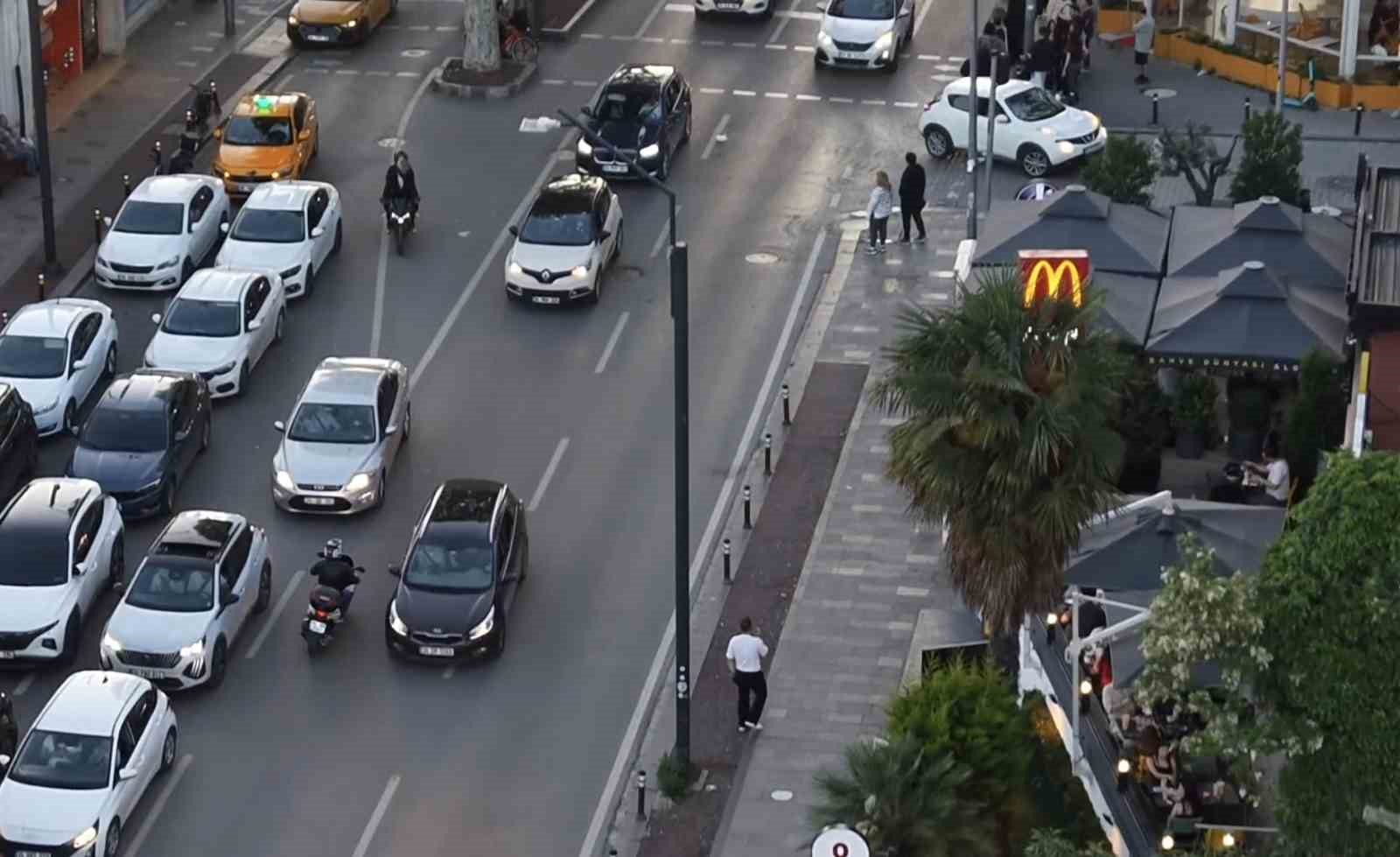 uyanik motorcu ekiplerden kacamadi 0 FLEQchyb
