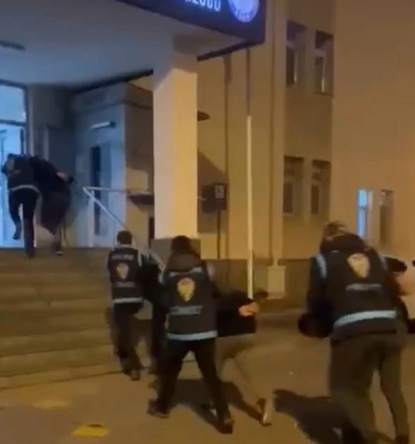 uygulama yapan polise carpip kacan sahis tutuklandi 4 aUWTegQj