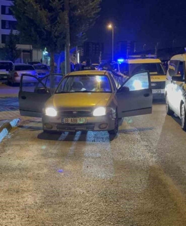 uygulamada-polise-carpan-surucu-173-promil-alkollu-cikti-68-bin-tl-para-cezasi-yazildi-7KjqsR1l.jpg