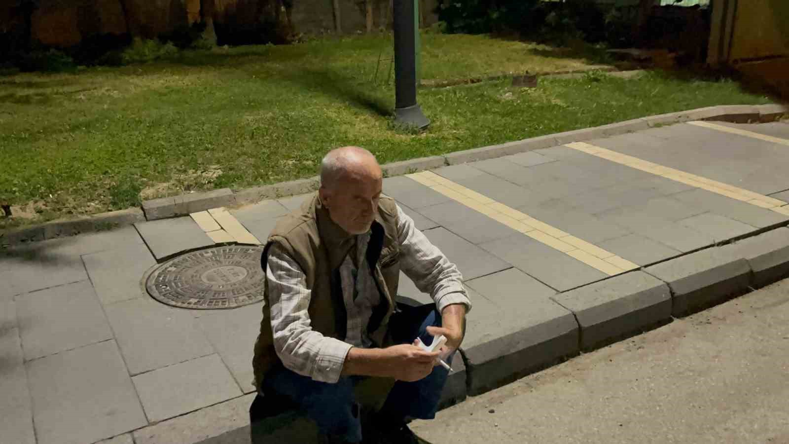 Uygulamadan kaçtı, polis yakaladı..Cezayı duydu, "Yandık yandık" dedi 5 uygulamadan kacti polis yakaladicezayi duydu yandik yandik dedi 1 gOw1QTJ4