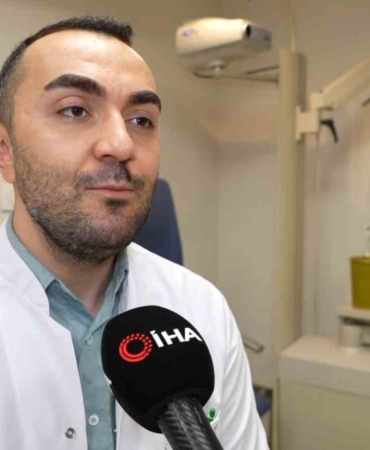 uygunsuz-kontak-lens-kullanimina-dikkat-acilar-icinde-goz-kaybedilebilir-kiPYgC91.jpg
