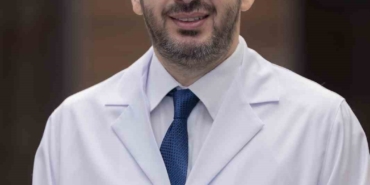 uykuda-tekme-atmanin-sebebi-her-zaman-masum-olmayabilir-P1QH1Q3H.jpg