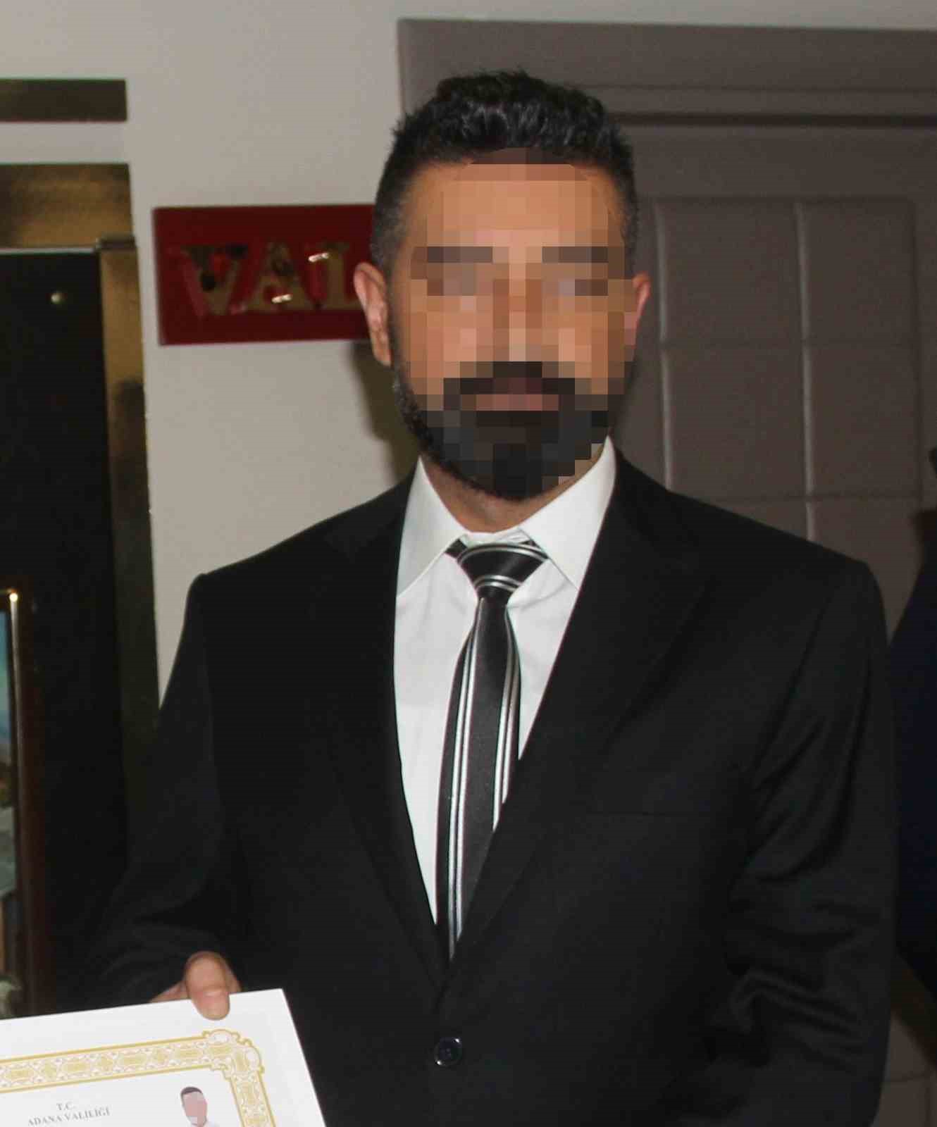 Uyuşturucu kuryesi çıkan ödüllü polise 26, savcıya 6 yıl hapis cezası verildi 4 uyusturucu kuryesi cikan odullu polise 26 savciya 6 yil hapis cezasi verildi 0 V2rHEczT