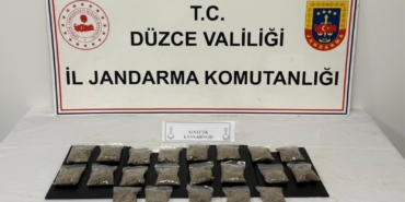 uyusturucu-maddeleri-paketlerken-yakalandi-8c5CSmbO.jpg