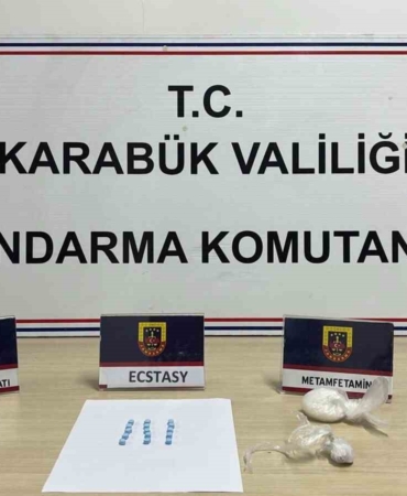 uyusturucu-operasyonlarinda-5-kisi-yakalandi-bPNKjzFq.jpg