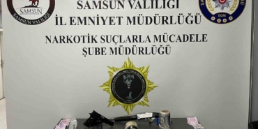 uyusturucu-operasyonunda-3-kisi-yakalandi-k7KmQOU3.jpg