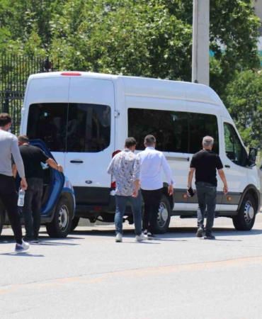 uyusturucu-operasyonunda-gozaltina-alinan-avukatlar-adli-tibba-sevk-edildi-G1nZP19y.jpg