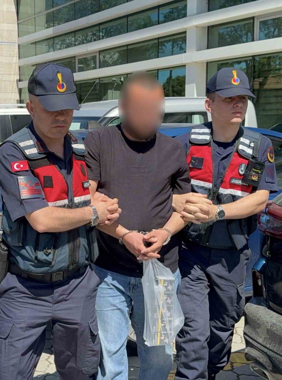 uyusturucu operasyonunda tutuklama 2 GNKKtVjQ