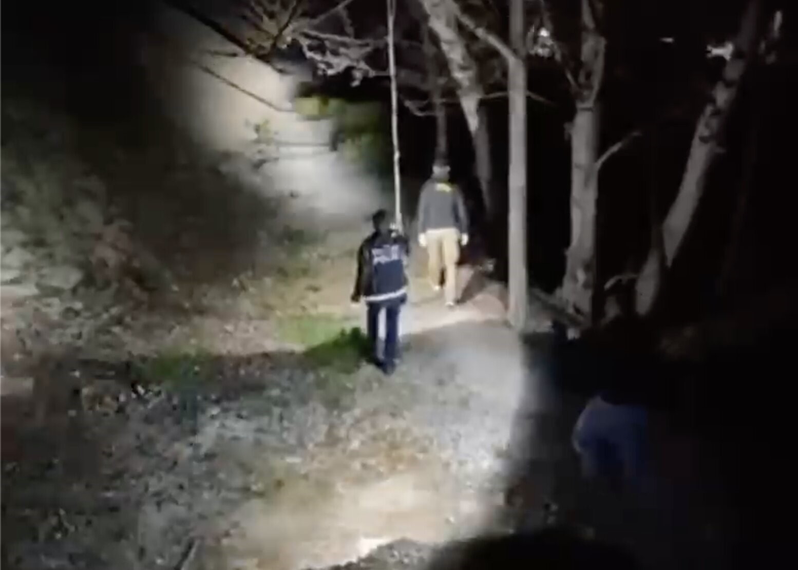 Uyuşturucu sattığı tespit edilen şüpheli tutuklandı 5 uyusturucu sattigi tespit edilen supheli tutuklandi 1 A3cf9fsN