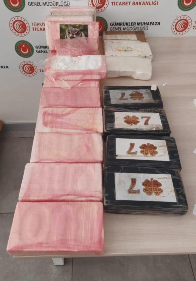 Uyuşturucu sevkiyatı kamerada 6 uyusturucu sevkiyati kamerada 2 GRlOLK6z