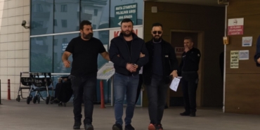 uyusturucu-taciri-kiskivrak-yakalandi-16CZ4z6g.jpg