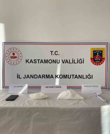 uyusturucu-ticareti-sucundan-tutuklu-yargilanan-saniktan-ilginc-savunma-safligimdan-yararlandilar-FUrqFvNQ.jpg
