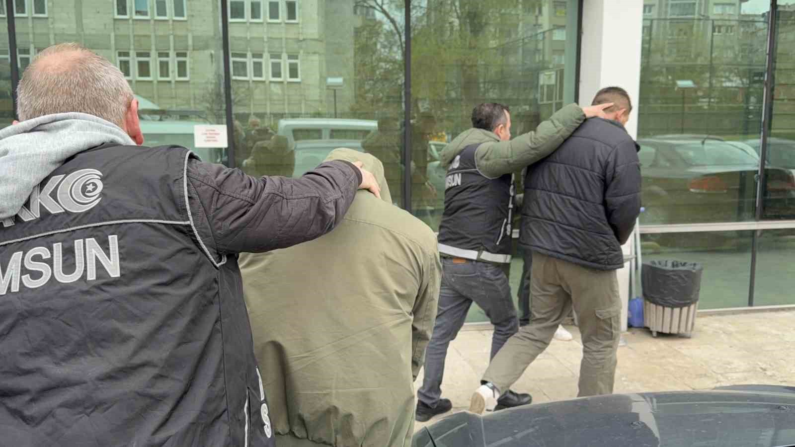 uyusturucu ticaretine 1 tutuklama 3 adli kontrol 2 Zhc3kmXi