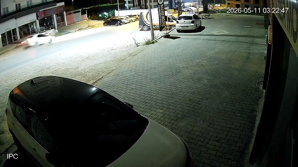 uyuyakalan surucu park halindeki araclara daldi 0 tLaBIl9z