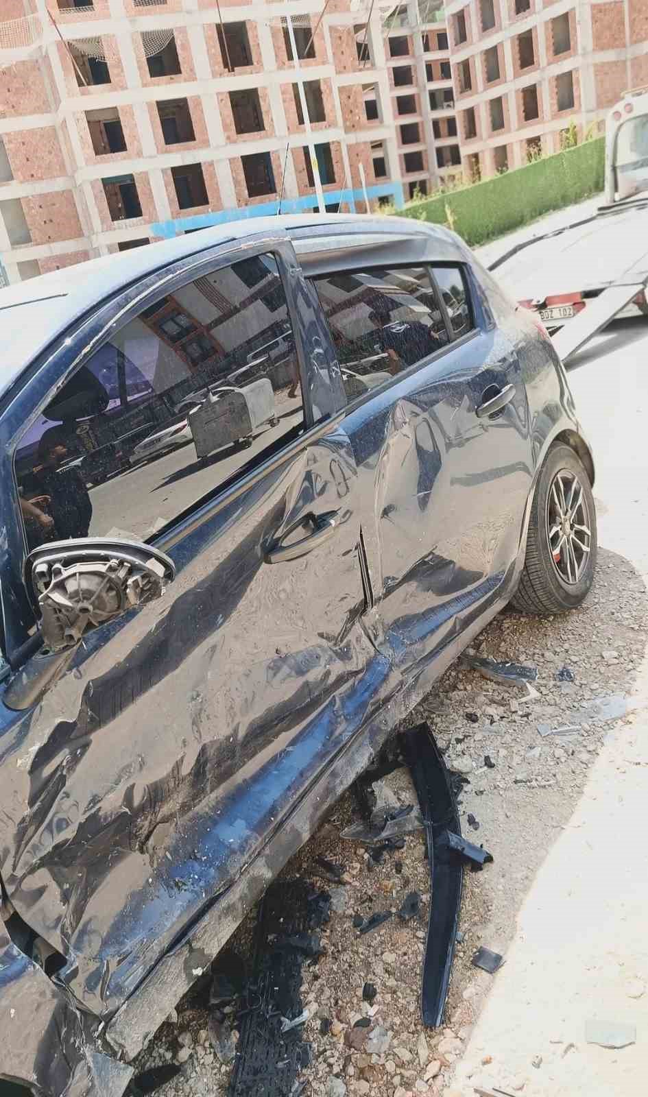 uyuyakalan surucu park halindeki araclara daldi 3 CHkWTYki