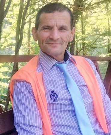 uzerine-agac-dusen-belediye-iscisi-hayatini-kaybetti-ehwaC4ub.jpg