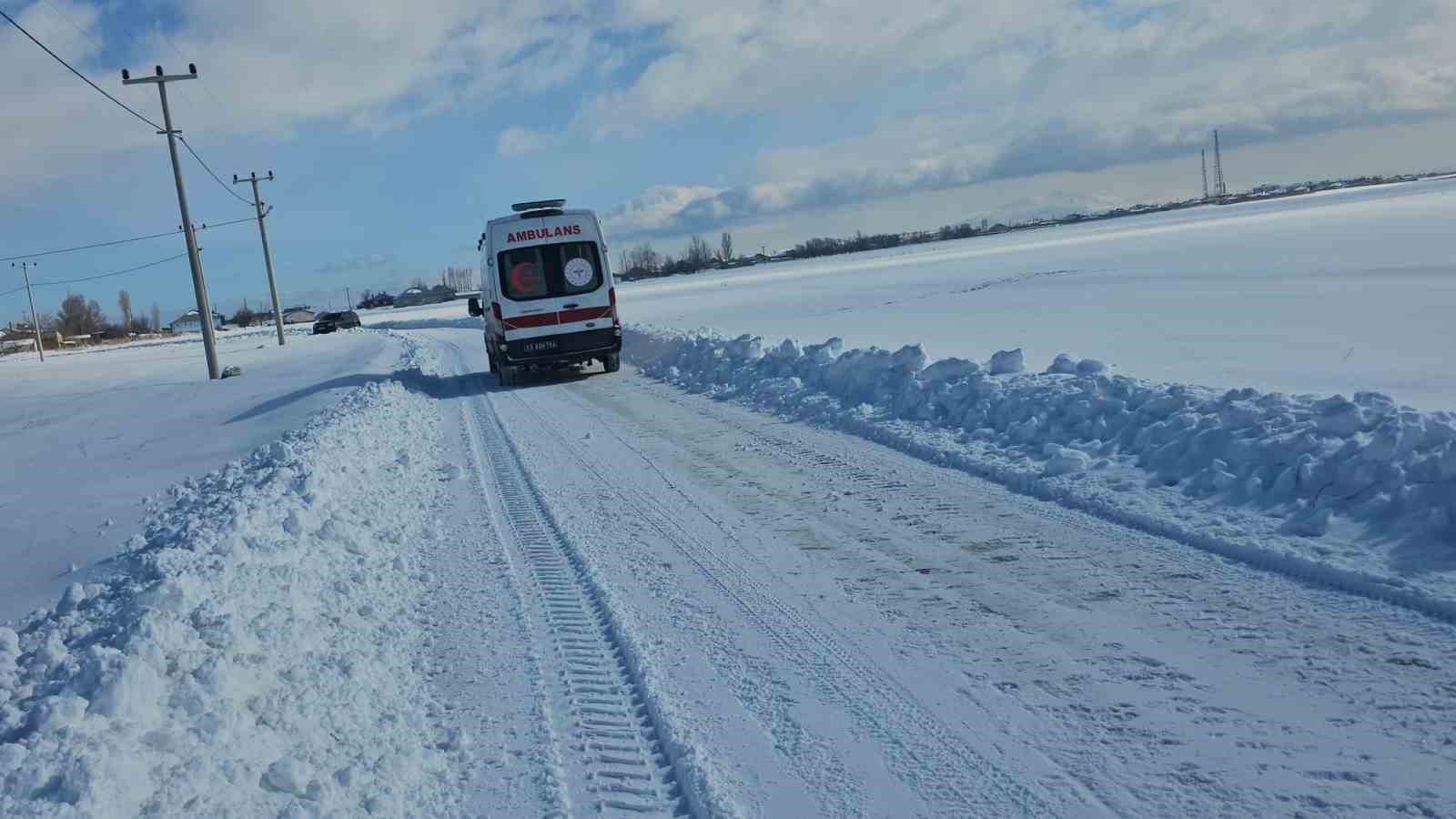 uzerine sicak su dokulen cocuk icin seferberlik 1 jWbsFj4L