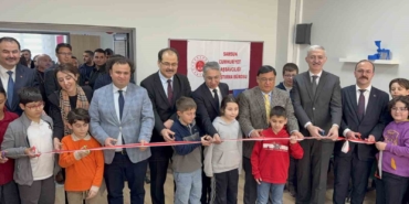 uzlastirma-ile-hem-toplumsal-baris-saglandi-hem-de-ogrenciler-teknolojiyle-bulustu-1k5jIID8.jpg