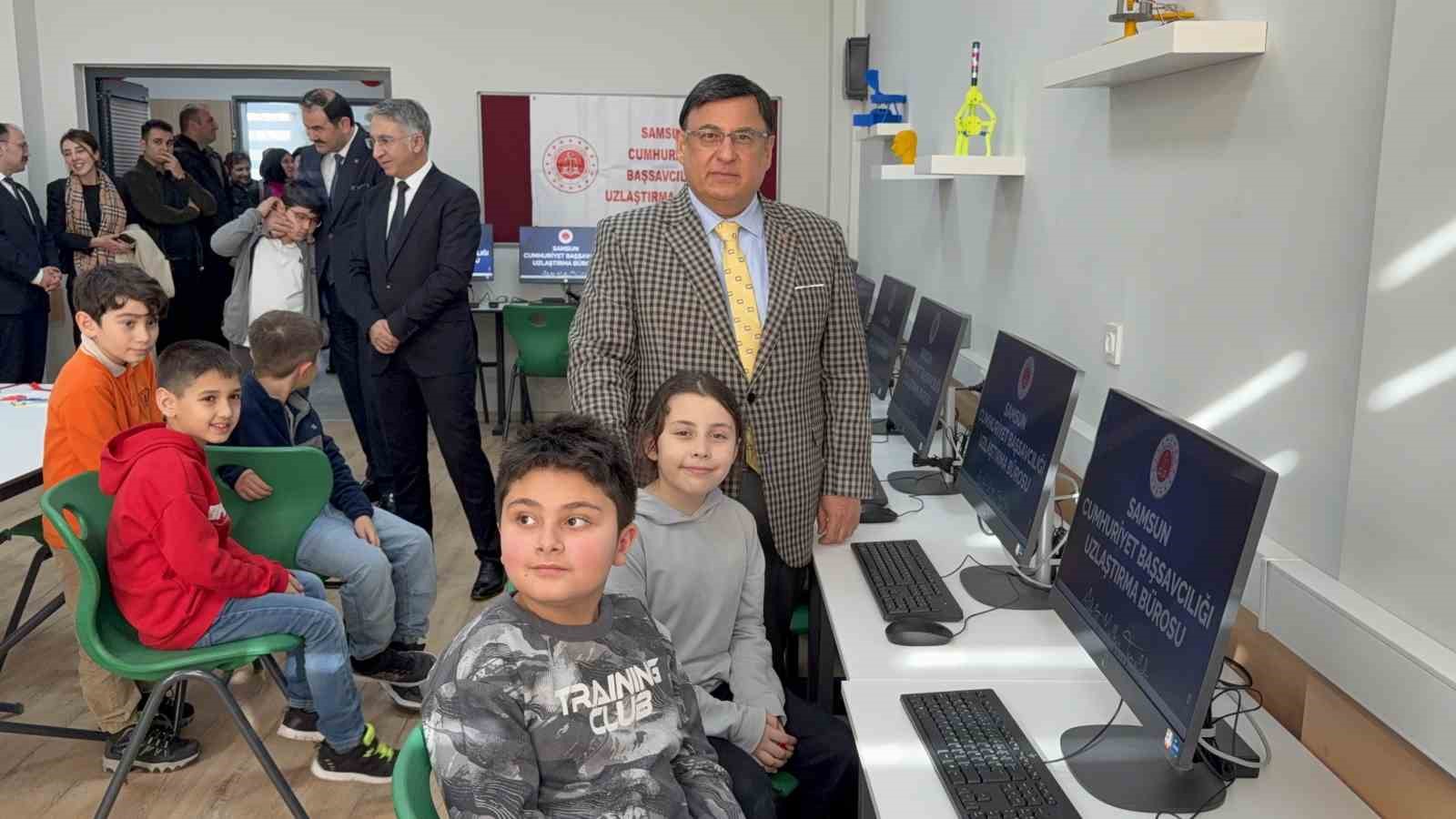 uzlastirma ile hem toplumsal baris saglandi hem de ogrenciler teknolojiyle bulustu 8 B4GmLstd