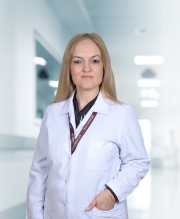 uzm-dr-alkan-kadinlarda-akciger-kanseri-gorulme-orani-artiyor-btArObKc.jpg