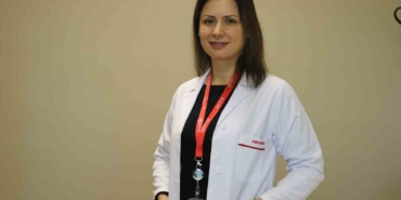 uzm-dr-eda-pinarbasili-ameliyatsiz-genc-gorunmek-mumkun-f2Ly8yhx.jpg