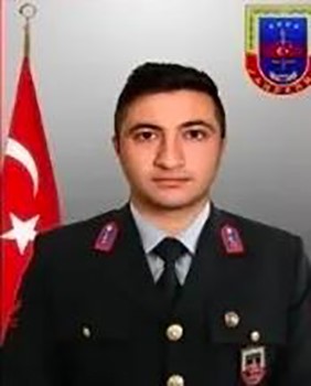 uzman cavus emrah turkoglu son yolculuguna ugurlandi 6 ySL3nE6P