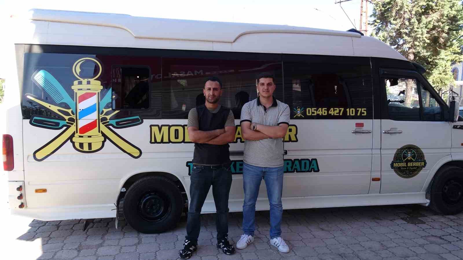 uzman cavuslugu birakip mobil berber oldu 2 r7P3EUMb