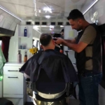 uzman-cavuslugu-birakip-mobil-berber-oldu-KBwf7JOn.jpg
