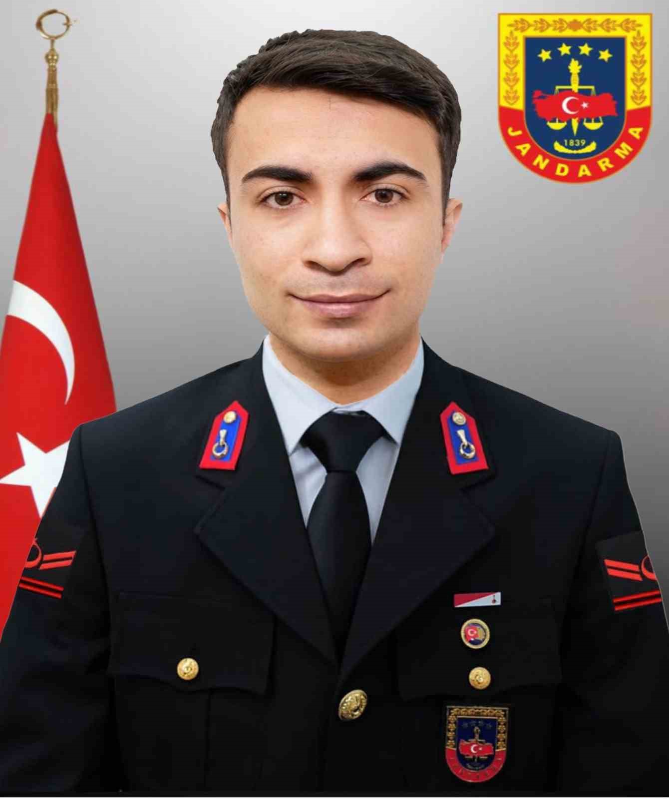 Uzman çavuşun hayatını kaybettiği kazada yeni gelişme: Sürücü tutuklandı 6 uzman cavusun hayatini kaybettigi kazada yeni gelisme surucu tutuklandi 2 fUfkFKYT