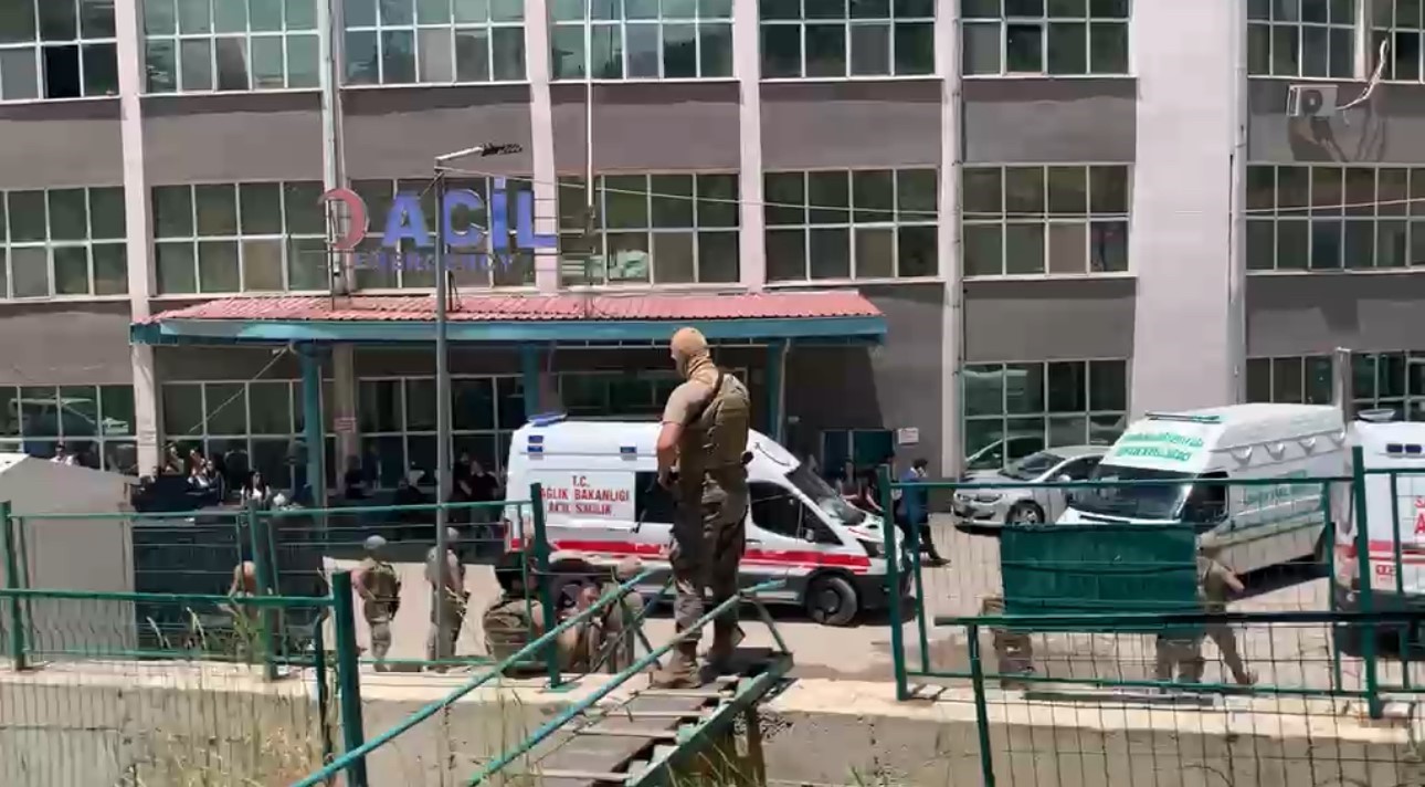 uzman cavusun katlettigi 4 kisinin cesedi morga kaldirildi 1 JMSRtd17