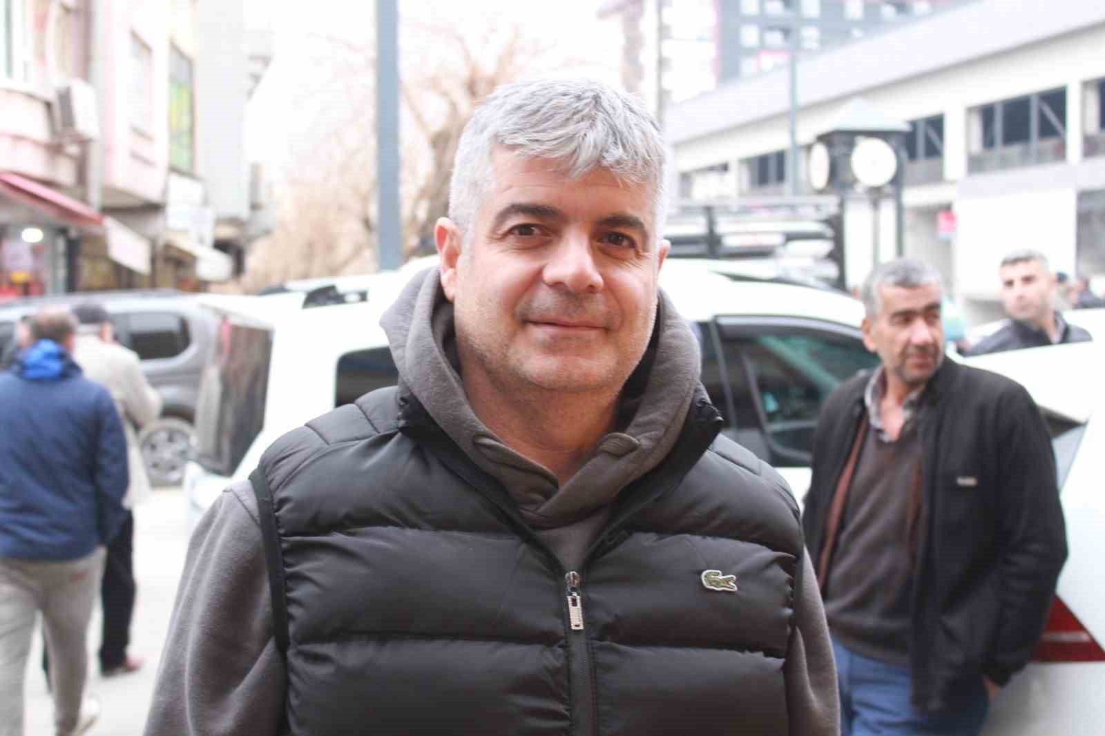 uzman diyetisyenden iftar ve sahur arasinda 2 litre su tuketimi onerisi 3 XRMAAhHK