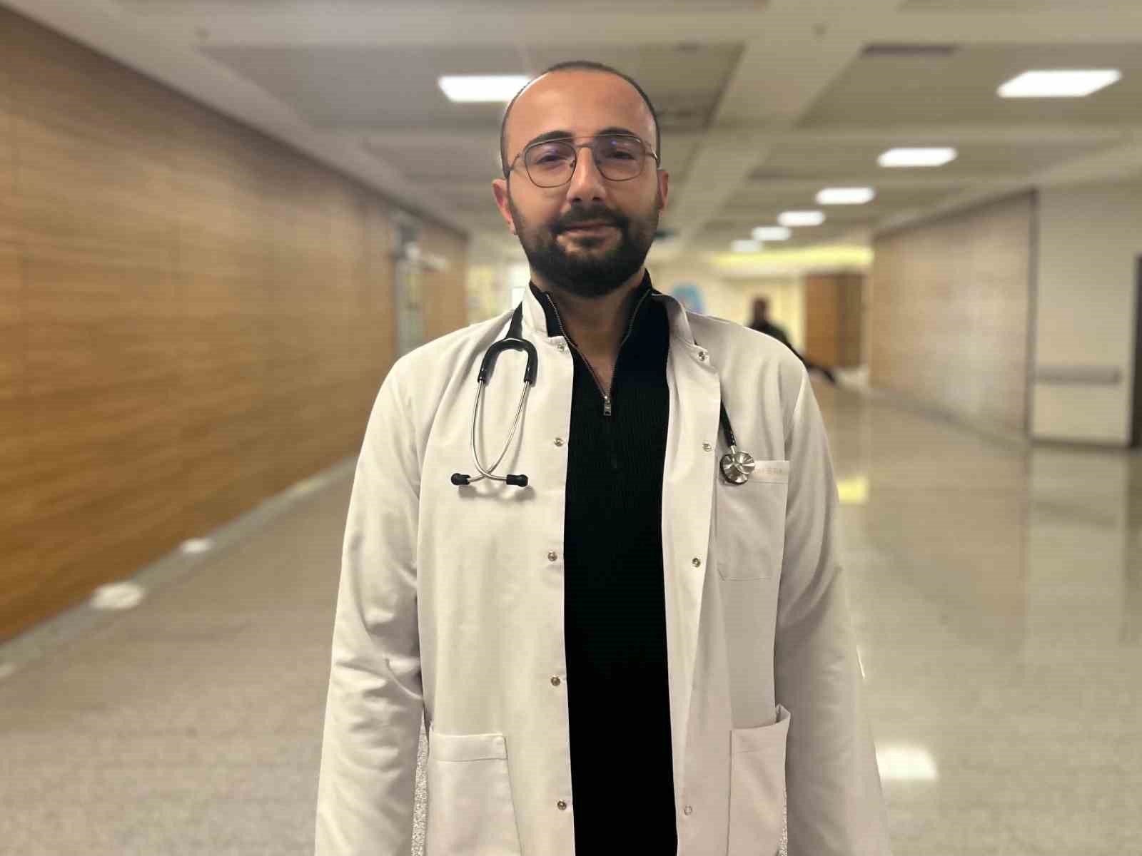 Uzman Dr. Dinç: "Erken tanı konulan çocukluk çağı kanserlerinde başarı oranı yüksek" 4 uzman dr dinc erken tani konulan cocukluk cagi kanserlerinde basari orani yuksek 0 CQ7sQJ4j
